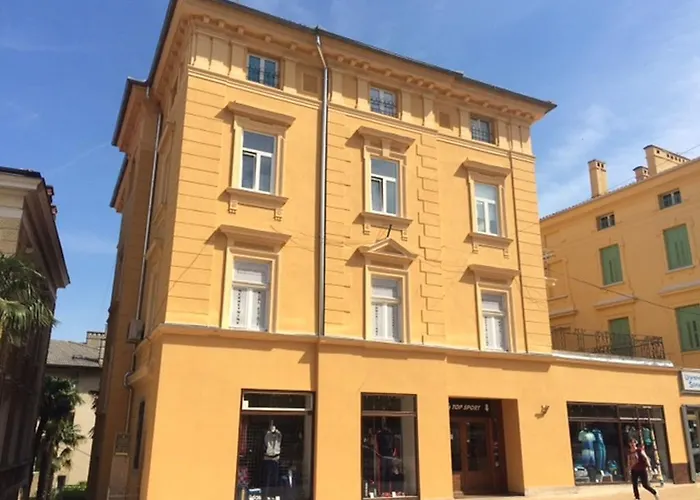 Sunny Anamaria Opatija